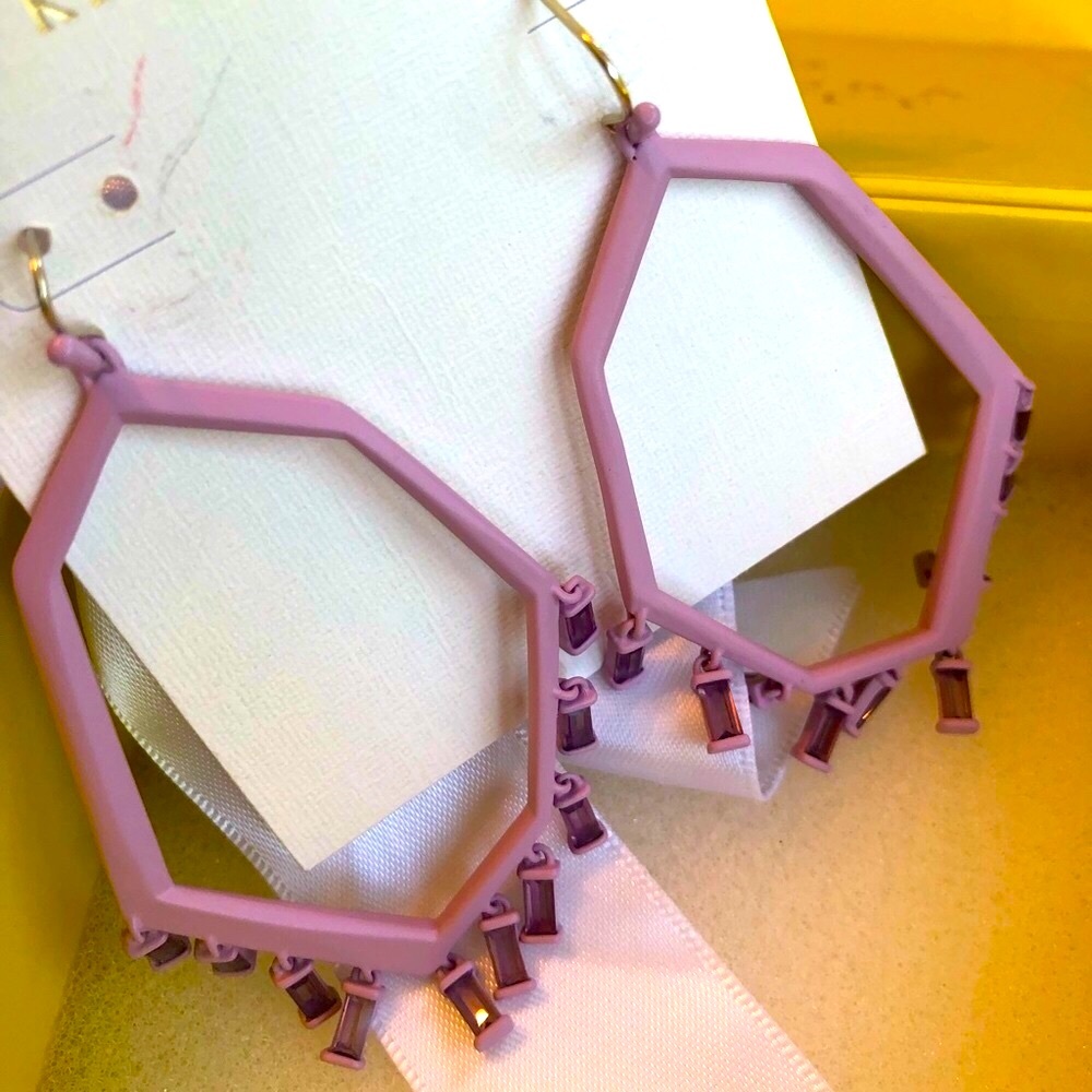 NWT Kendra Scott RARE & Retired Thomas Earrings Lilac Perfectly FABULOUS! - Picture 1 of 10